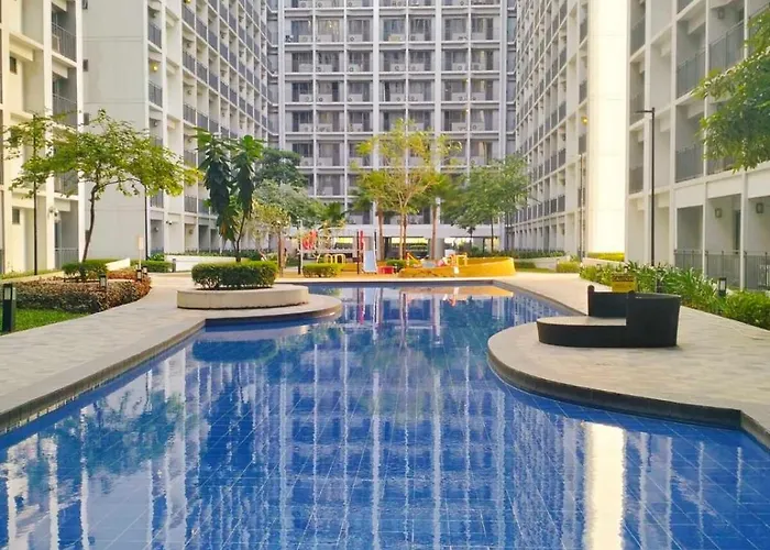 Mall Of - Aseana Super Cheap Apartment Manila